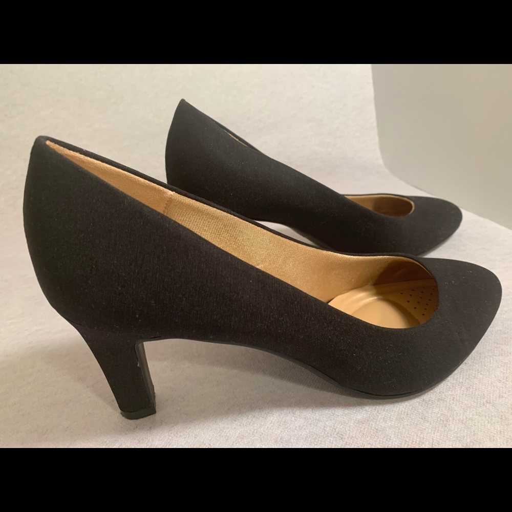 Black dress heels